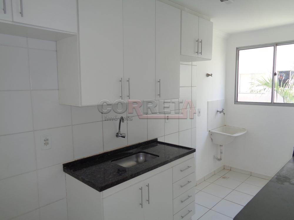 Alugar Apartamento / Padrão em Araçatuba R$ 800,00 - Foto 2