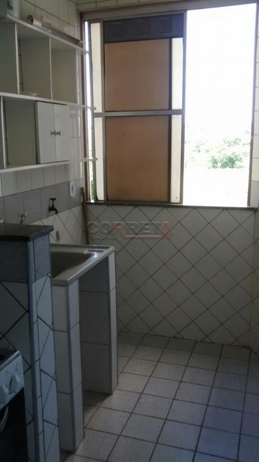 Alugar Apartamento / Padrão em Araçatuba R$ 800,00 - Foto 2