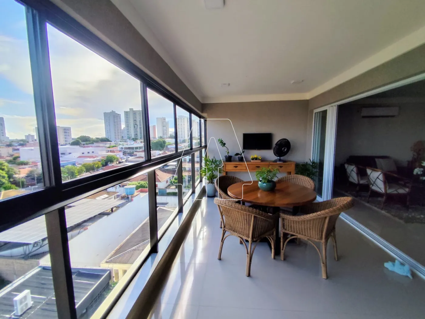 Comprar Apartamento / Padrão em Araçatuba R$ 1.150.000,00 - Foto 4