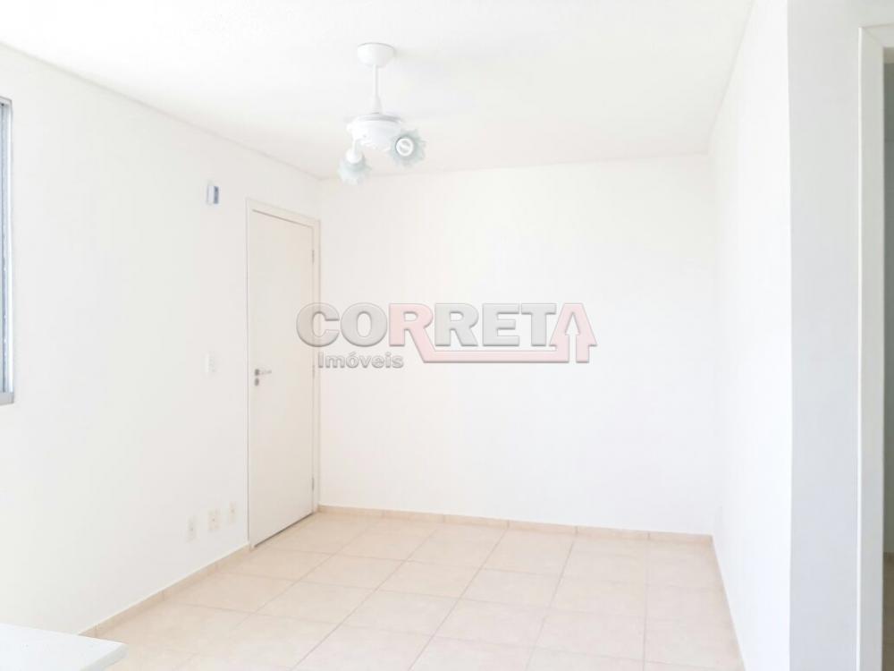 Alugar Apartamento / Padrão em Araçatuba R$ 900,00 - Foto 2