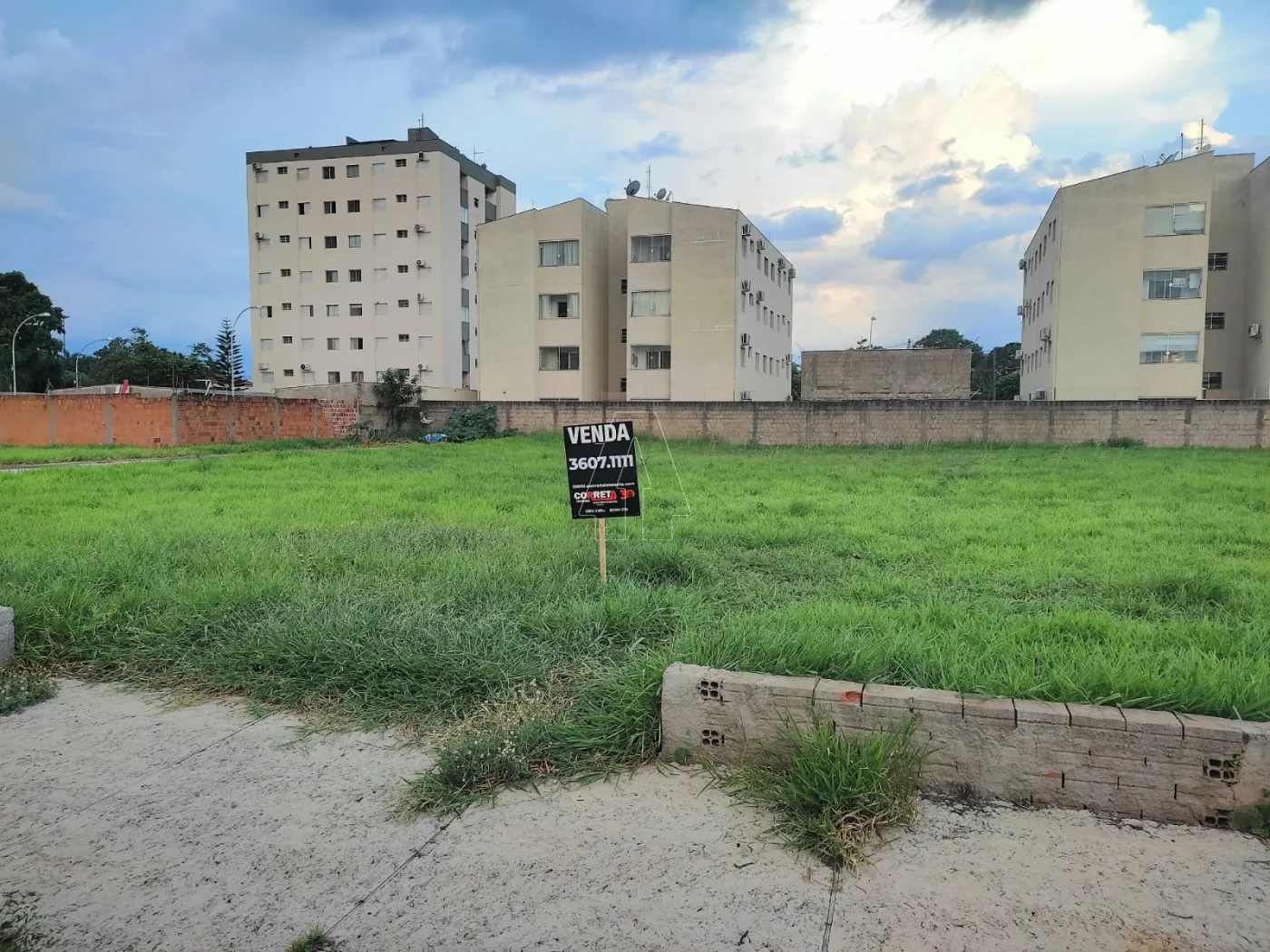 Comprar Terreno / Padrão em Araçatuba - Foto 2