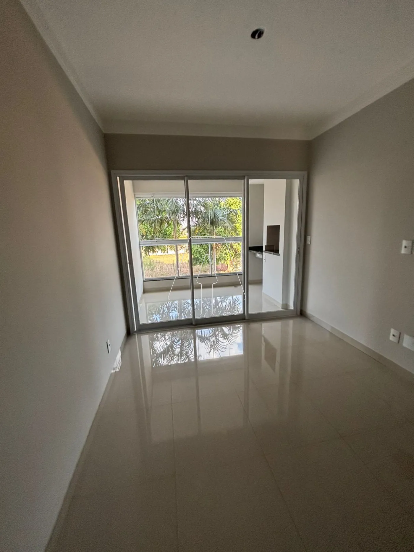 Comprar Apartamento / Padrão em Araçatuba R$ 550.000,00 - Foto 2