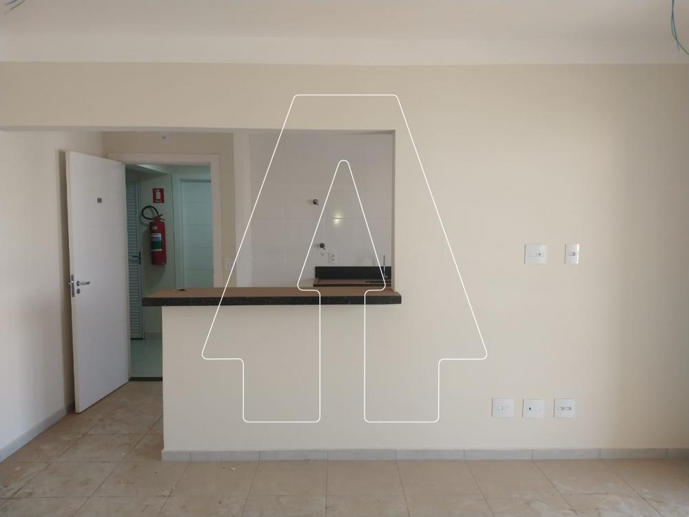 Comprar Apartamento / Padrão em Araçatuba R$ 450.000,00 - Foto 2