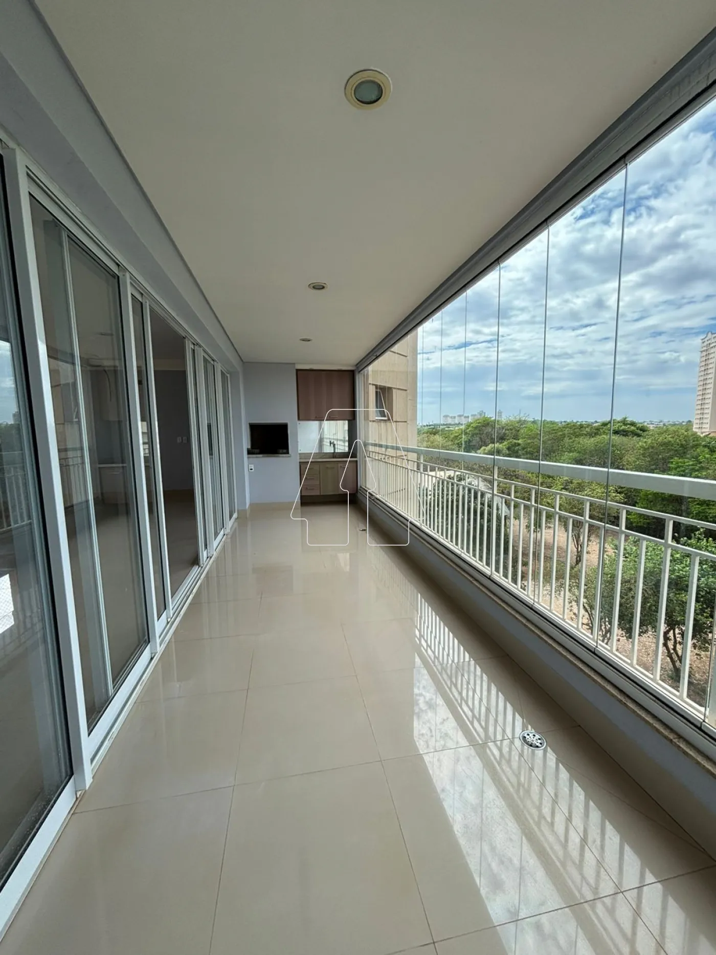 Comprar Apartamento / Padrão em Araçatuba R$ 1.100.000,00 - Foto 3