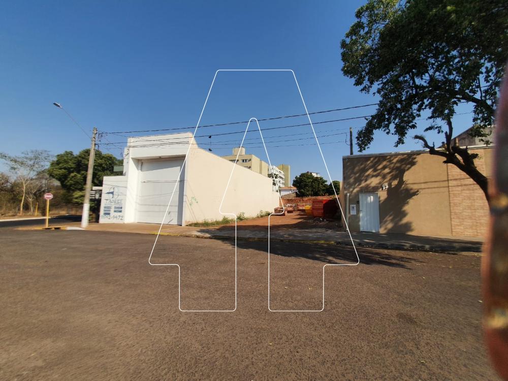 Comprar Terreno / Padrão em Araçatuba R$ 270.000,00 - Foto 1