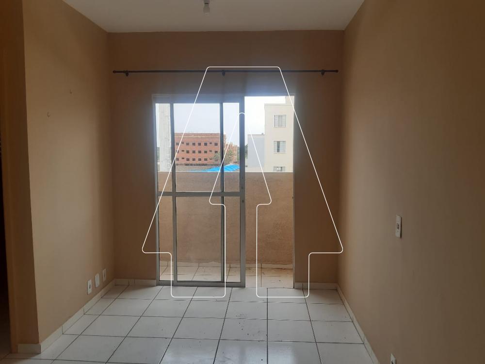 Alugar Apartamento / Padrão em Araçatuba R$ 600,00 - Foto 1