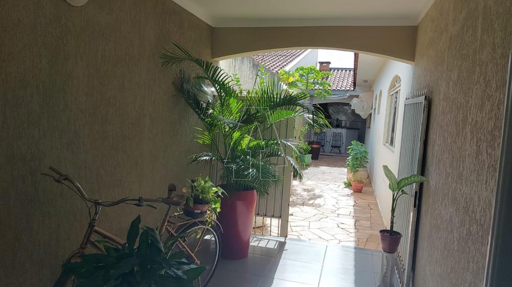 Comprar Casa / Residencial em Araçatuba R$ 450.000,00 - Foto 16