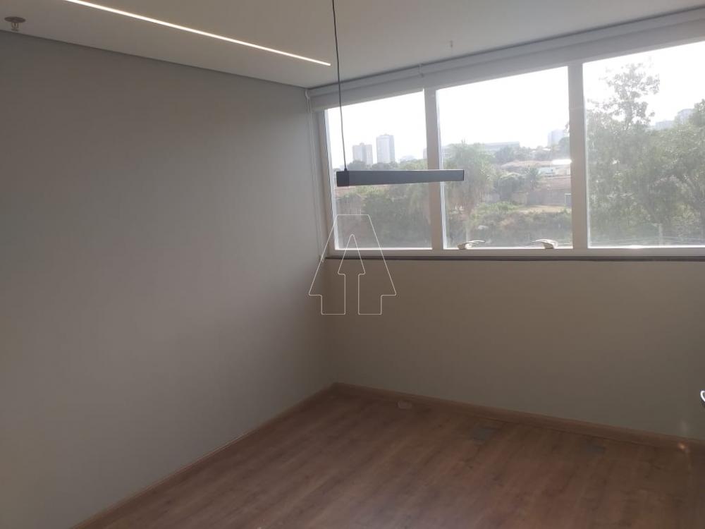 Alugar Comercial / Sala em Condomínio em Araçatuba R$ 1.800,00 - Foto 14