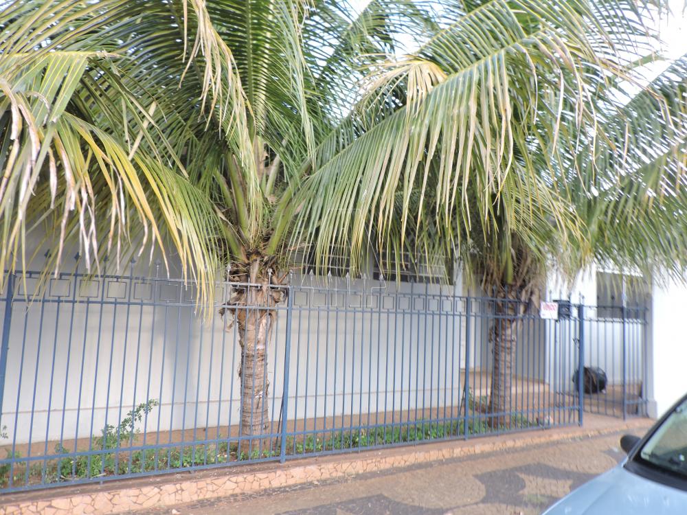 Alugar Casa / Residencial em Araçatuba R$ 1.600,00 - Foto 14