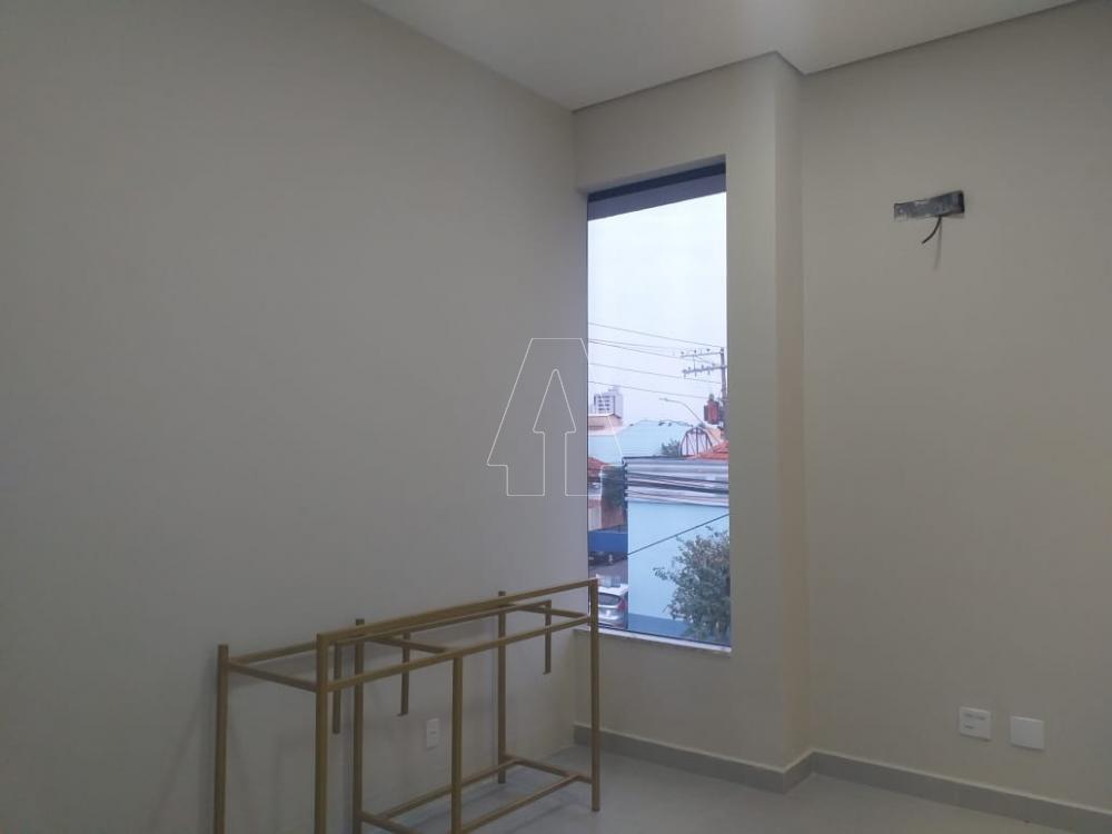 Alugar Comercial / Sala em Araçatuba R$ 2.000,00 - Foto 4