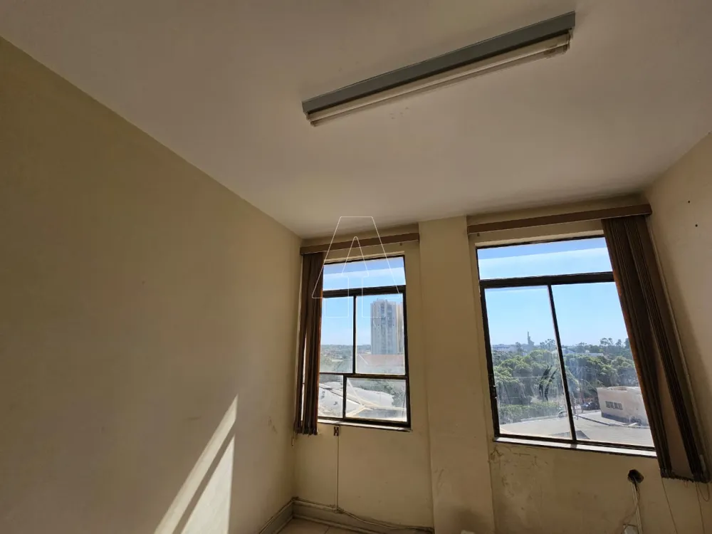 Alugar Comercial / Sala em Condomínio em Araçatuba R$ 400,00 - Foto 1