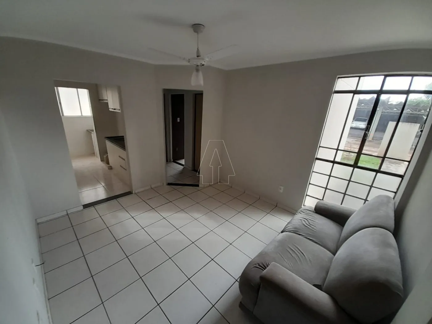 Alugar Apartamento / Padrão em Araçatuba R$ 1.000,00 - Foto 1