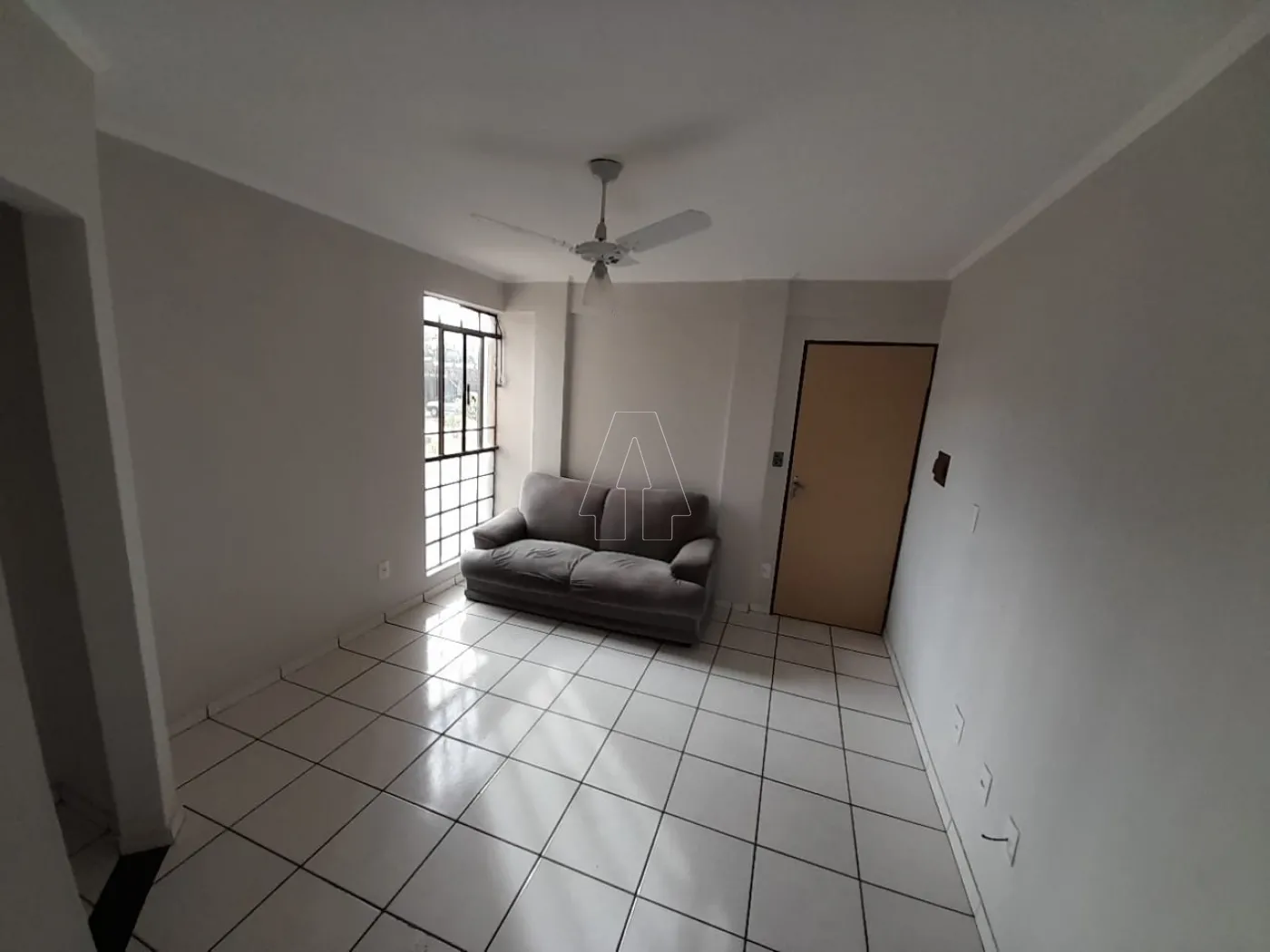 Alugar Apartamento / Padrão em Araçatuba R$ 1.000,00 - Foto 2