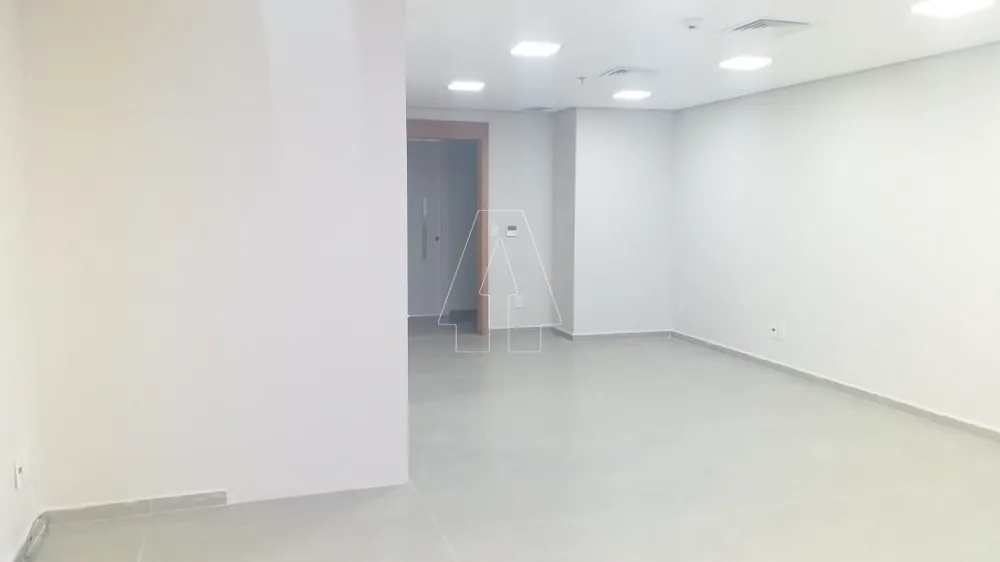 Alugar Comercial / Sala em Araçatuba R$ 2.400,00 - Foto 2