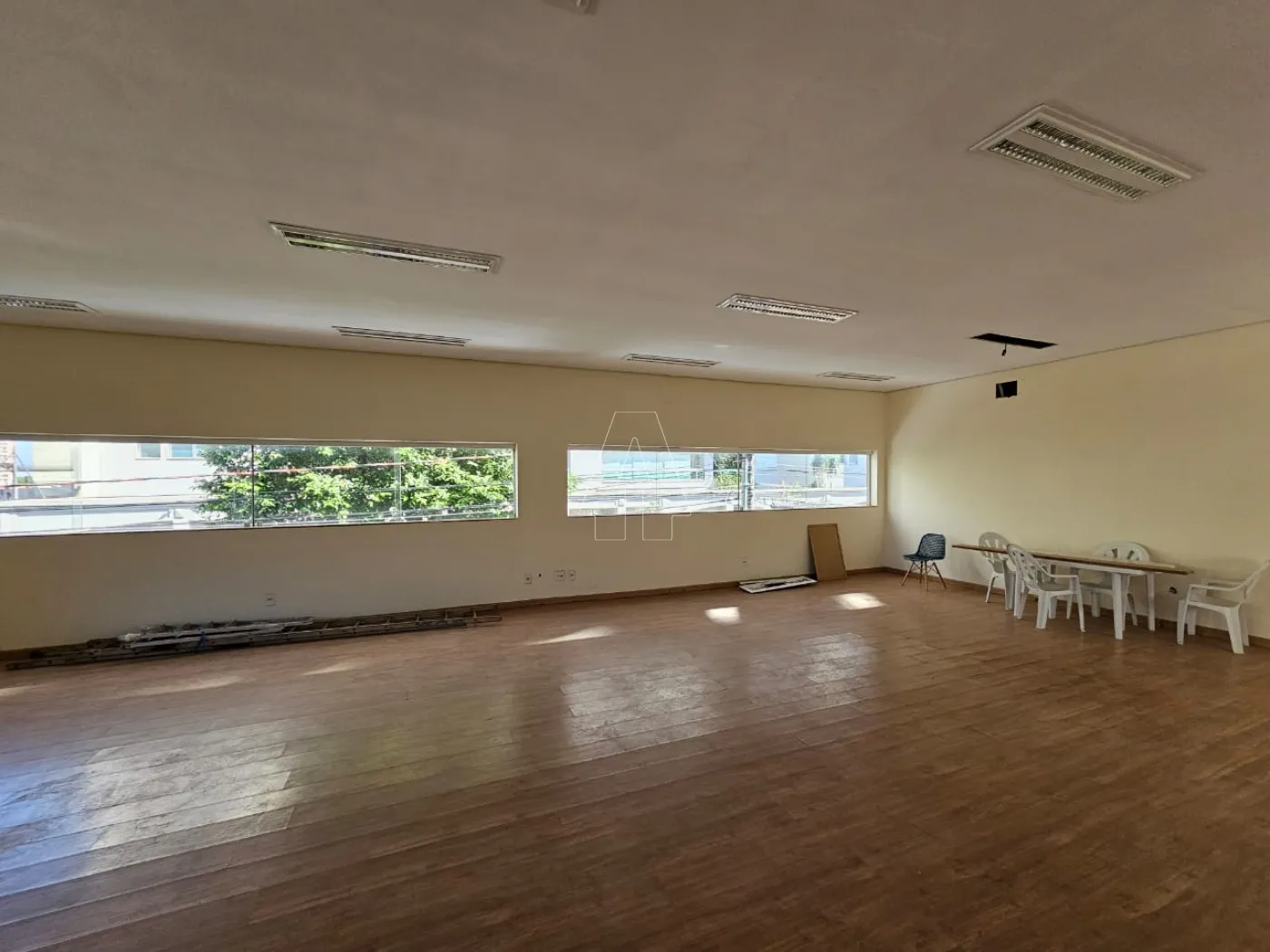 Alugar Comercial / Sala em Araçatuba R$ 5.000,00 - Foto 2