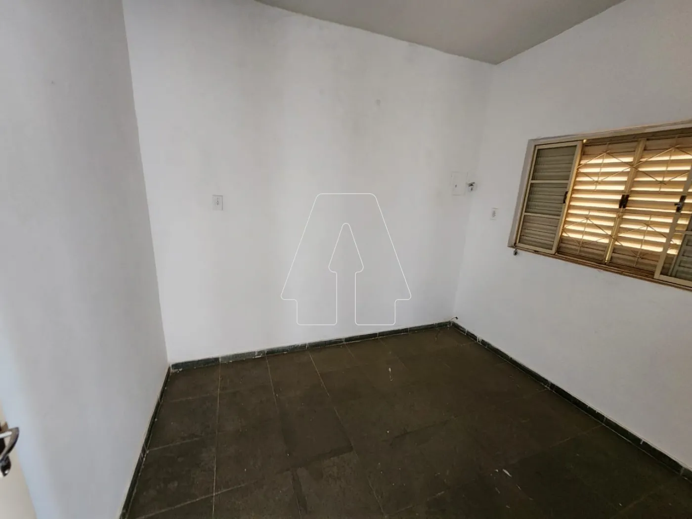 Alugar Casa / Sobrado em Araçatuba R$ 900,00 - Foto 11