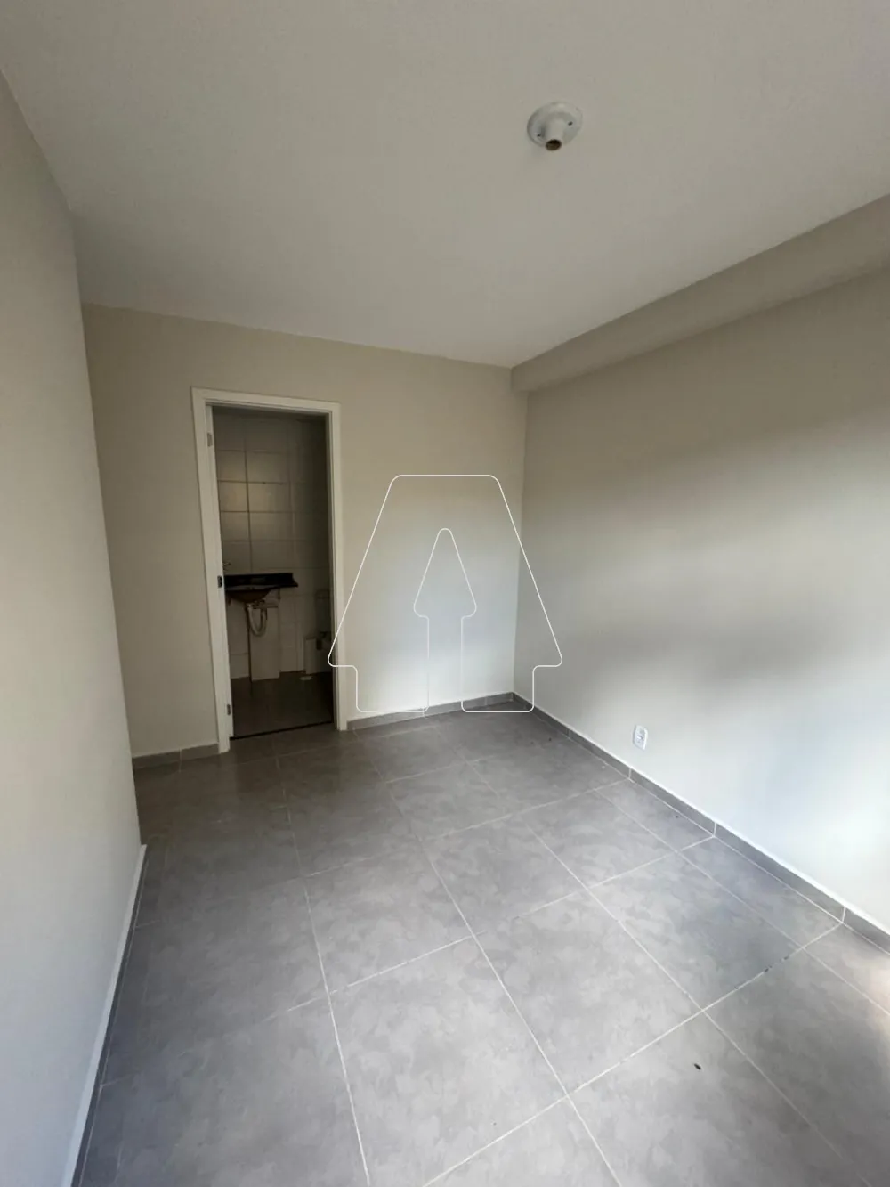 Comprar Apartamento / Padrão em Araçatuba R$ 230.000,00 - Foto 3