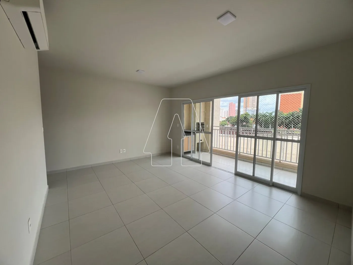 Alugar Apartamento / Padrão em Araçatuba R$ 3.600,00 - Foto 2