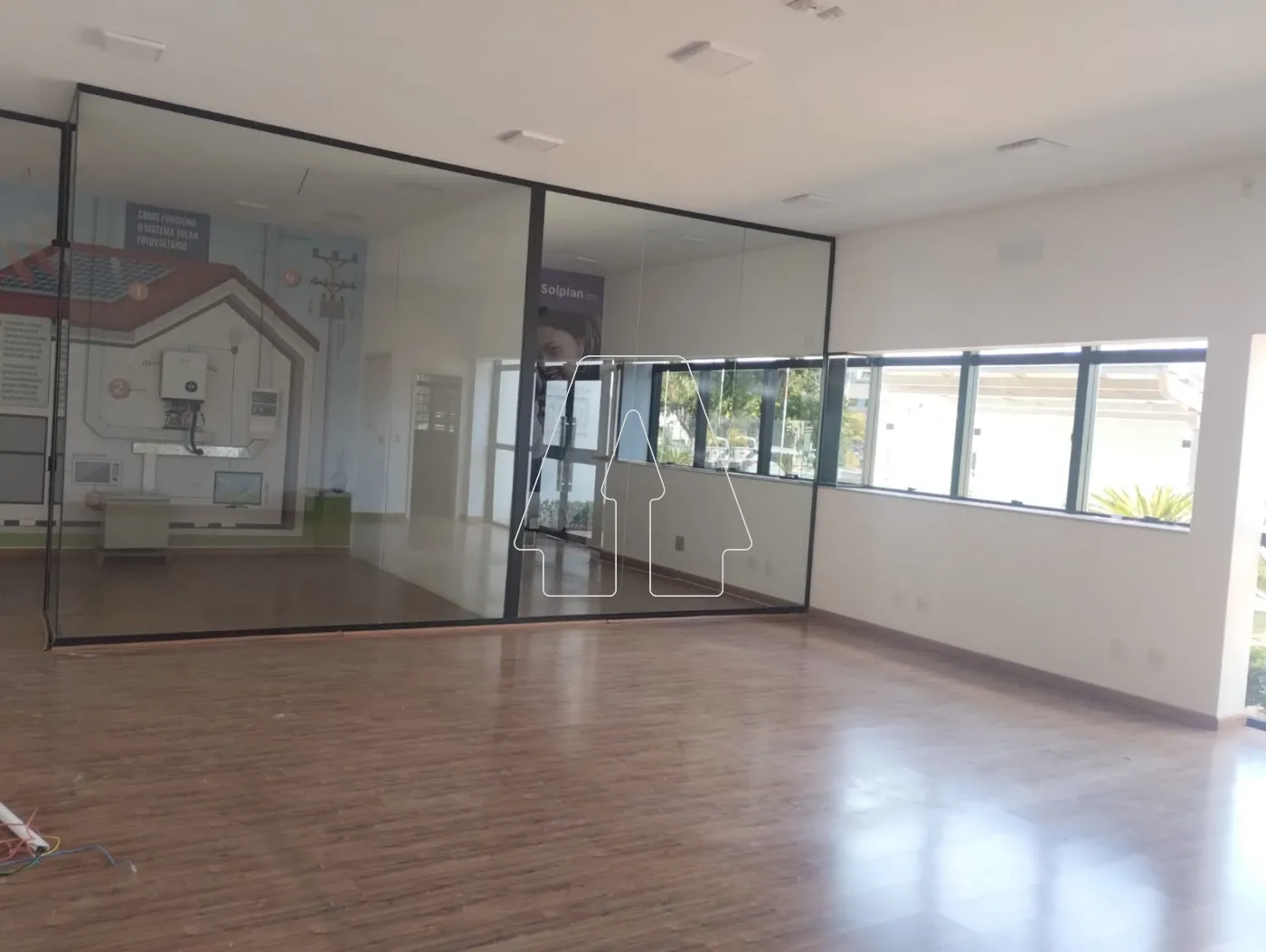 Comprar Comercial / Prédio em Araçatuba - Foto 1