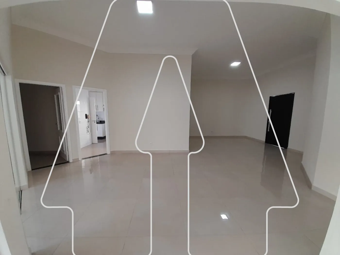 Comprar Casa / Condomínio em Araçatuba R$ 980.000,00 - Foto 2