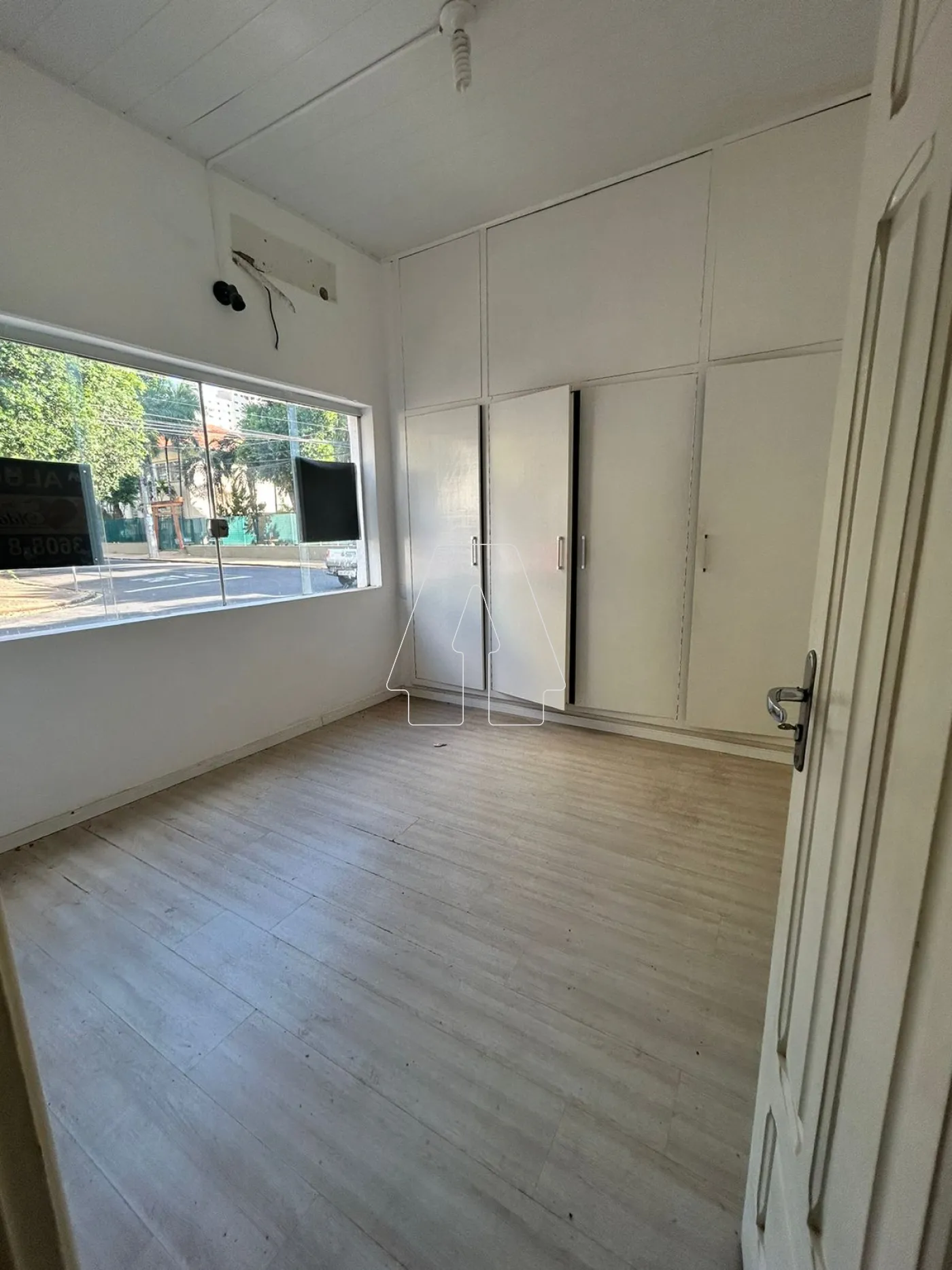 Alugar Comercial / Casa em Araçatuba R$ 2.300,00 - Foto 6