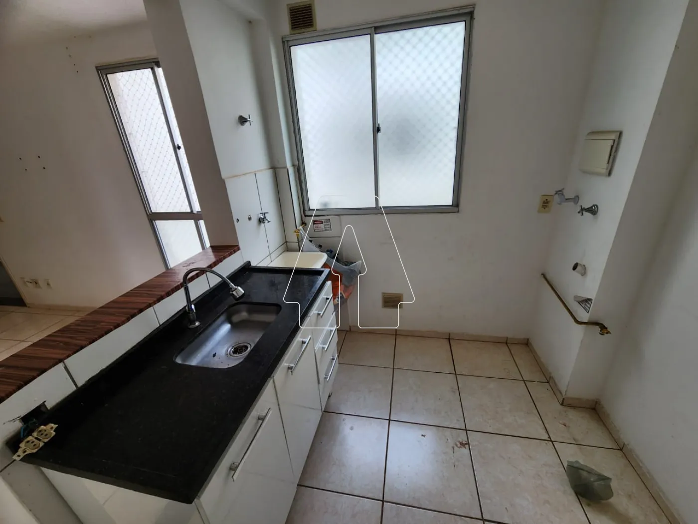 Alugar Apartamento / Padrão em Araçatuba R$ 700,00 - Foto 9