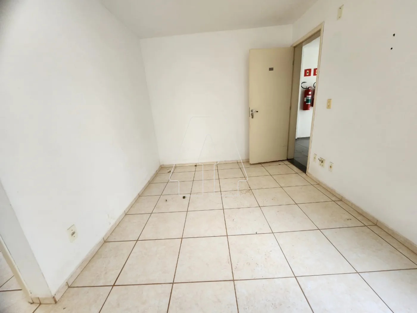 Alugar Apartamento / Padrão em Araçatuba R$ 700,00 - Foto 1