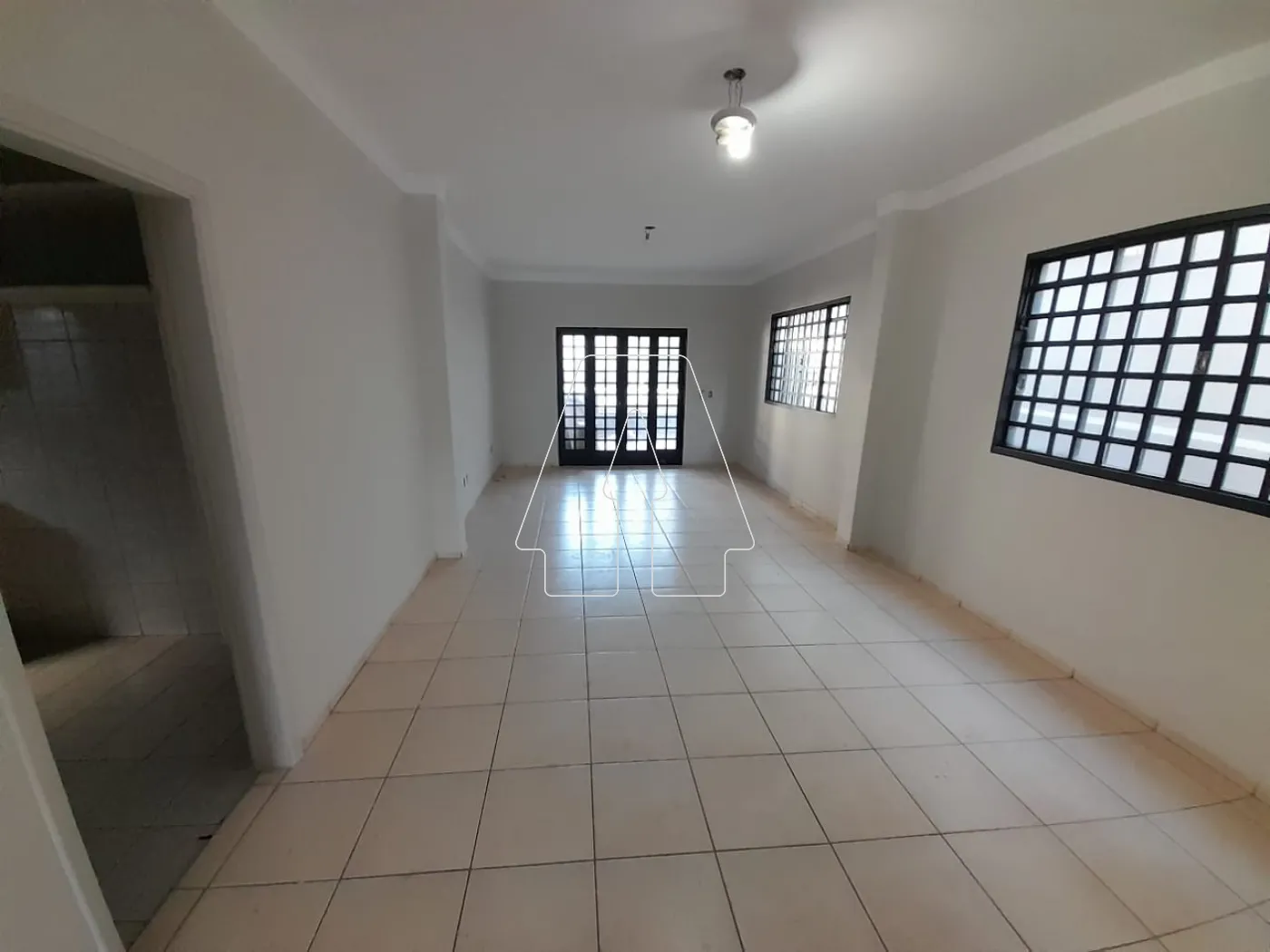 Alugar Casa / Sobrado em Araçatuba R$ 2.500,00 - Foto 8