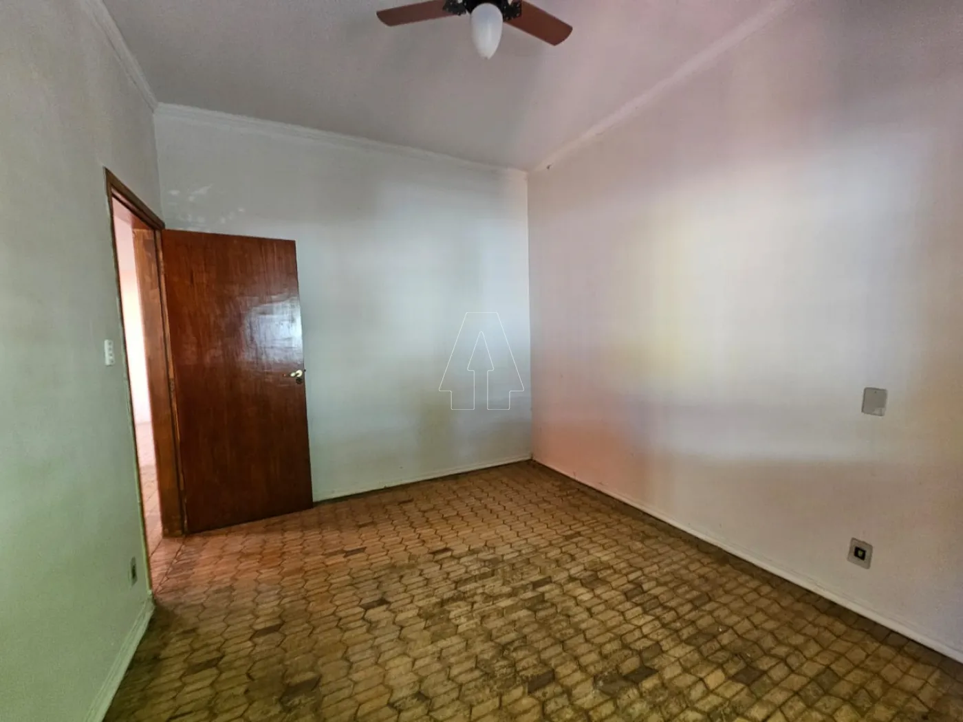 Comprar Casa / Residencial em Araçatuba R$ 230.000,00 - Foto 4