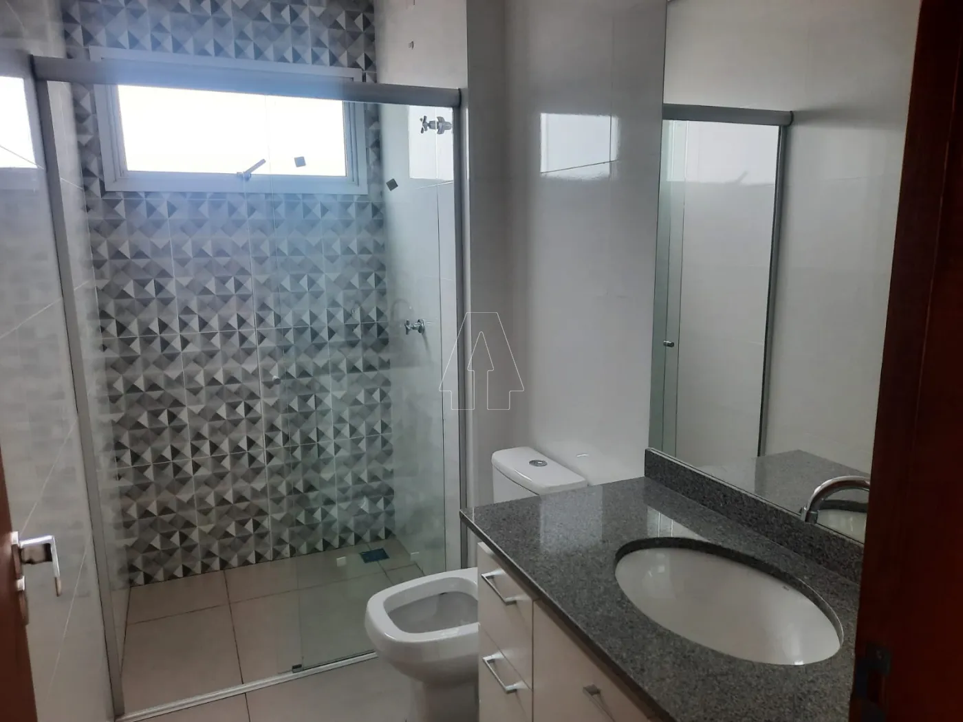 Comprar Apartamento / Padrão em Araçatuba R$ 480.000,00 - Foto 4