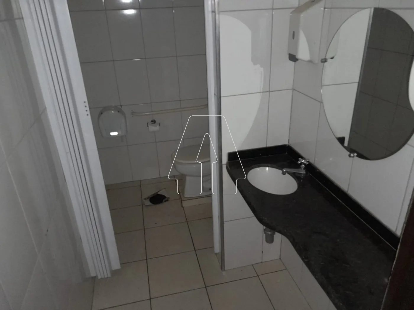 Alugar Comercial / Salão em Araçatuba R$ 3.500,00 - Foto 4