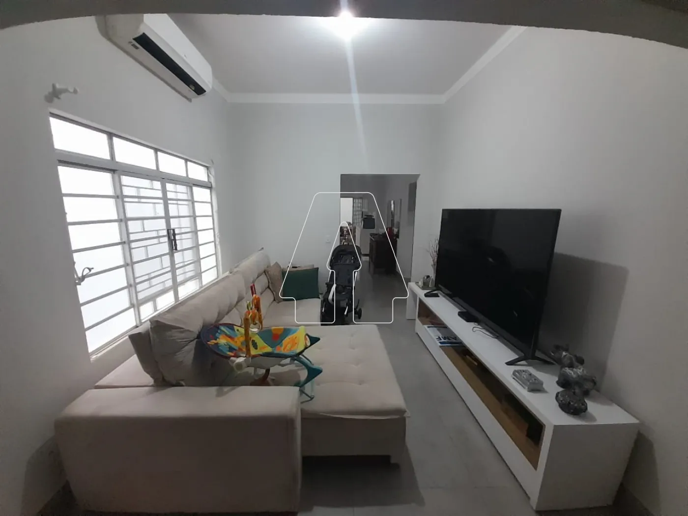 Alugar Comercial / Casa em Araçatuba R$ 2.500,00 - Foto 1