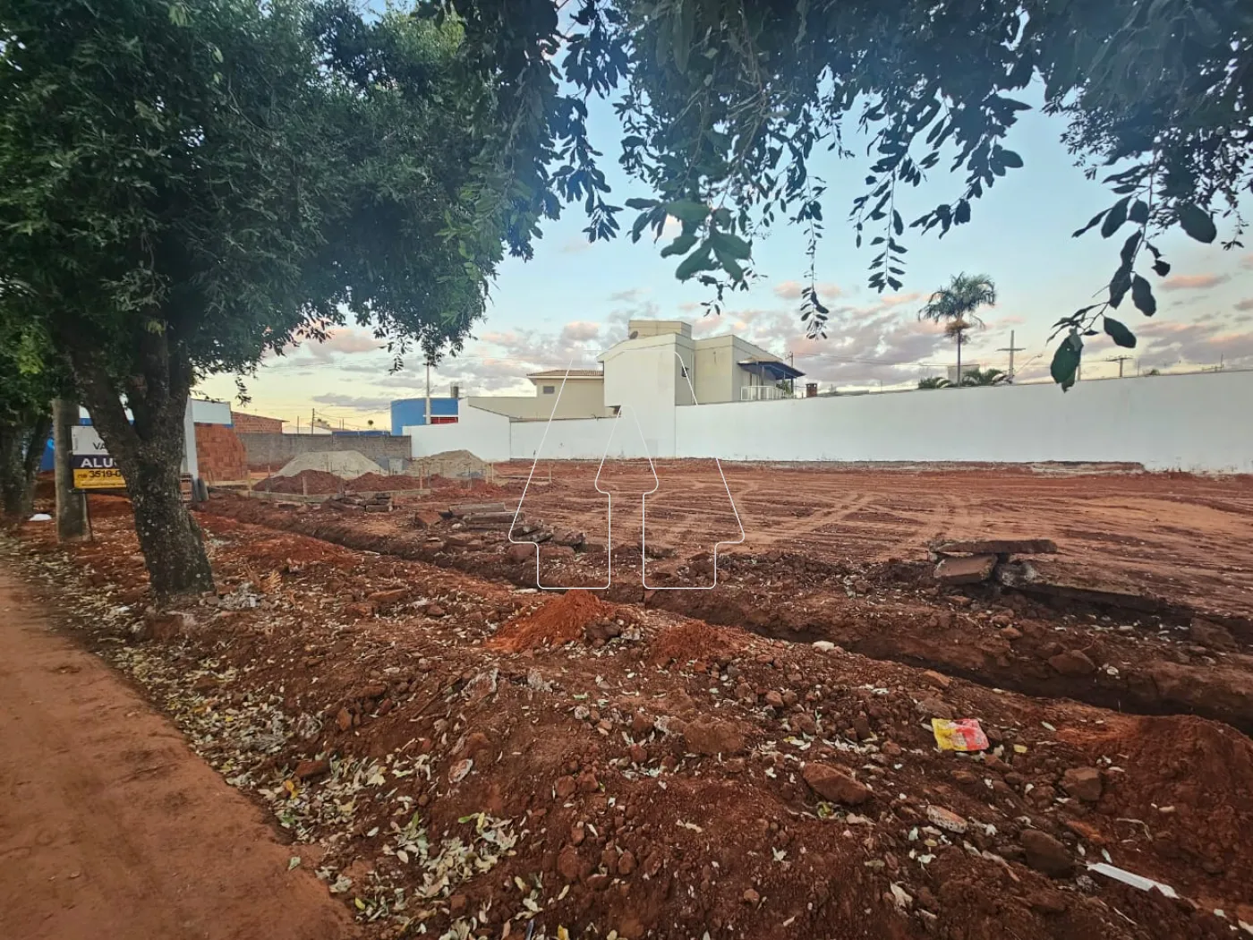 Alugar Comercial / Ponto Comercial em Araçatuba R$ 3.000,00 - Foto 2