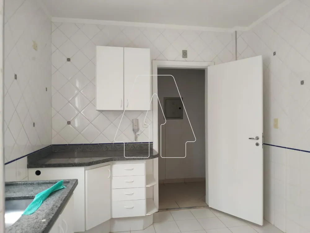 Comprar Apartamento / Padrão em Araçatuba R$ 350.000,00 - Foto 2