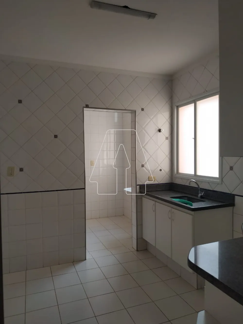 Comprar Apartamento / Padrão em Araçatuba R$ 350.000,00 - Foto 3