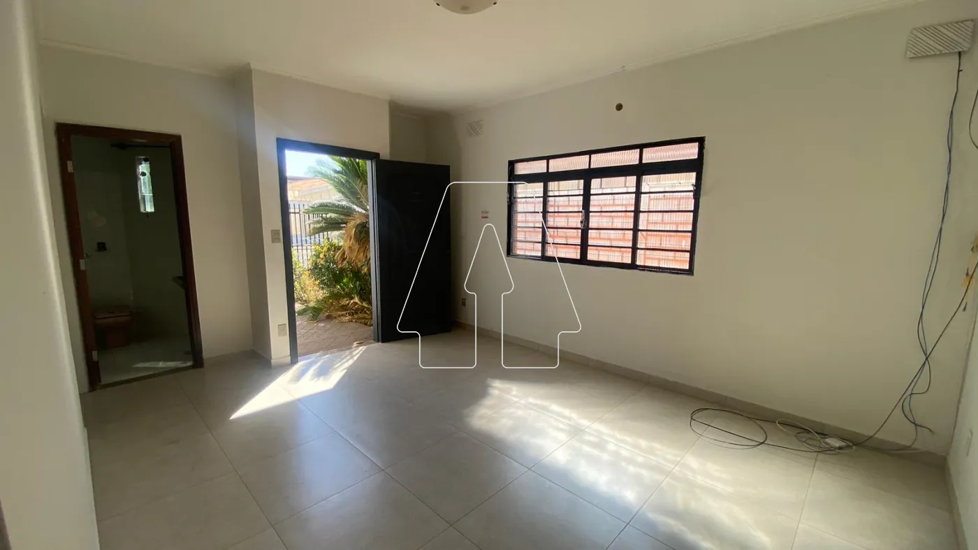 Comprar Casa / Residencial em Araçatuba R$ 850.000,00 - Foto 2