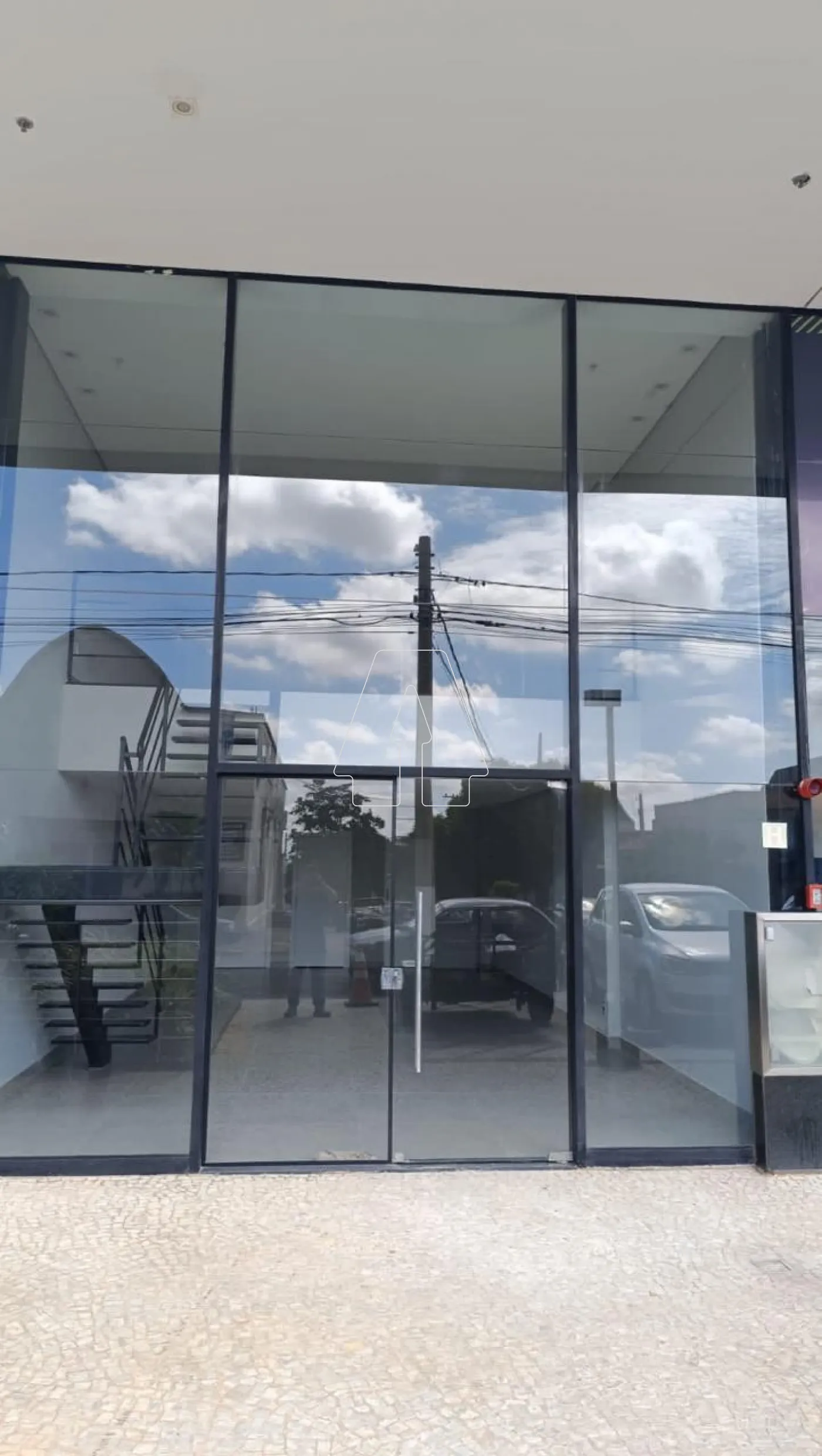 Alugar Comercial / Sala em Araçatuba R$ 5.500,00 - Foto 1