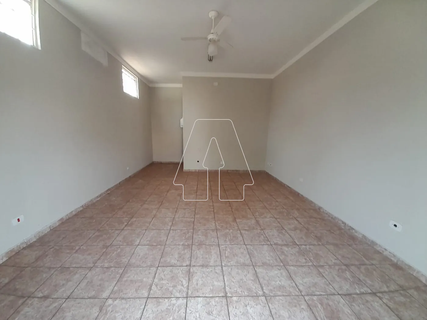 Alugar Comercial / Salão em Araçatuba R$ 600,00 - Foto 1