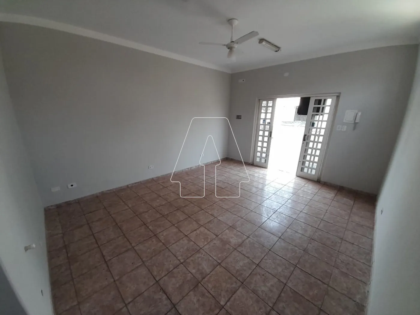 Alugar Comercial / Salão em Araçatuba R$ 600,00 - Foto 4