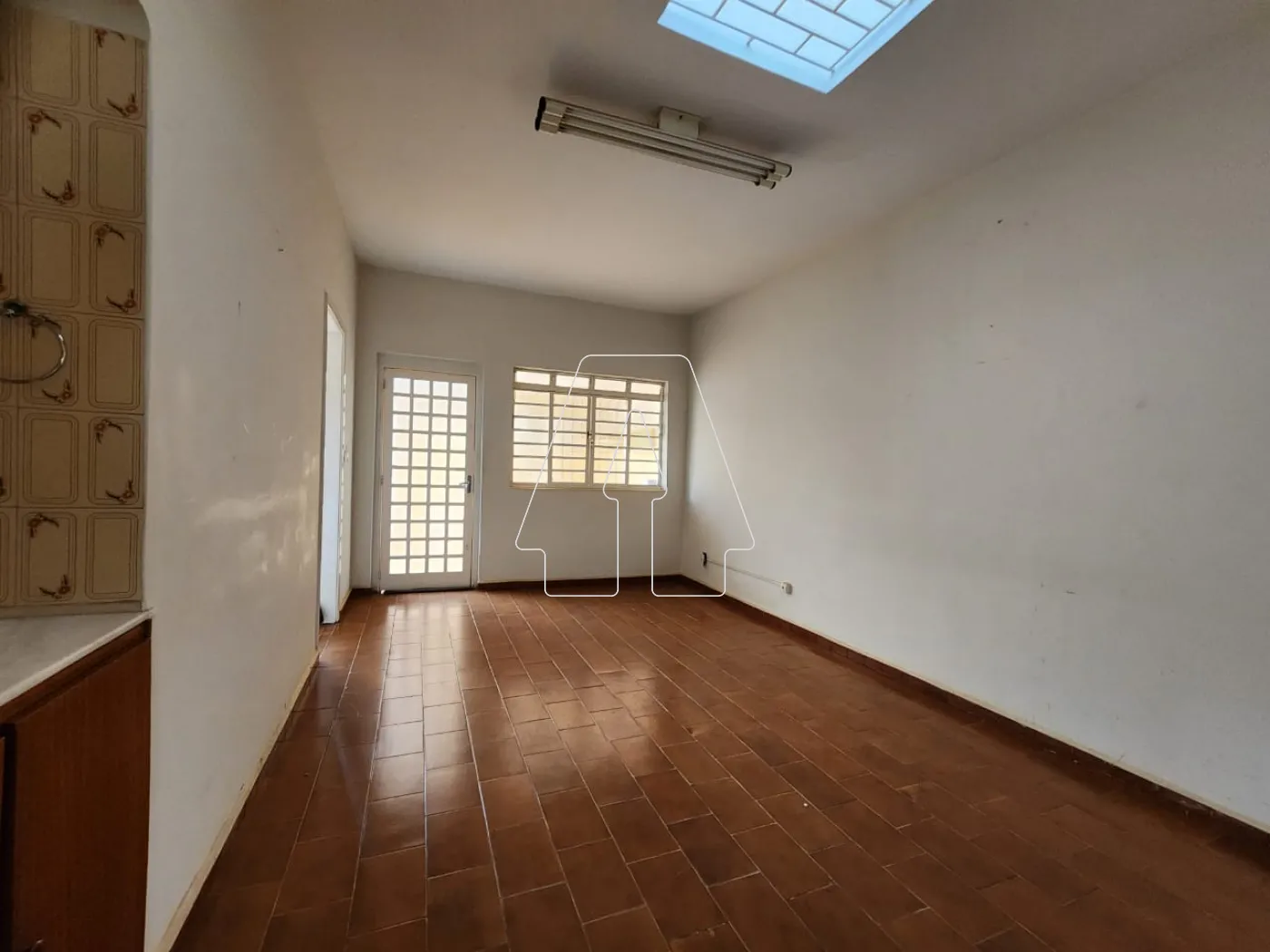 Alugar Comercial / Casa em Araçatuba R$ 4.000,00 - Foto 1