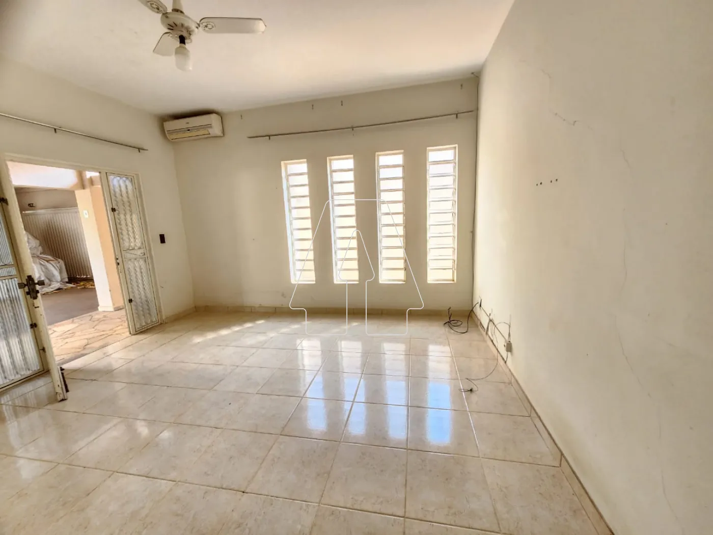 Alugar Comercial / Casa em Araçatuba R$ 4.000,00 - Foto 2