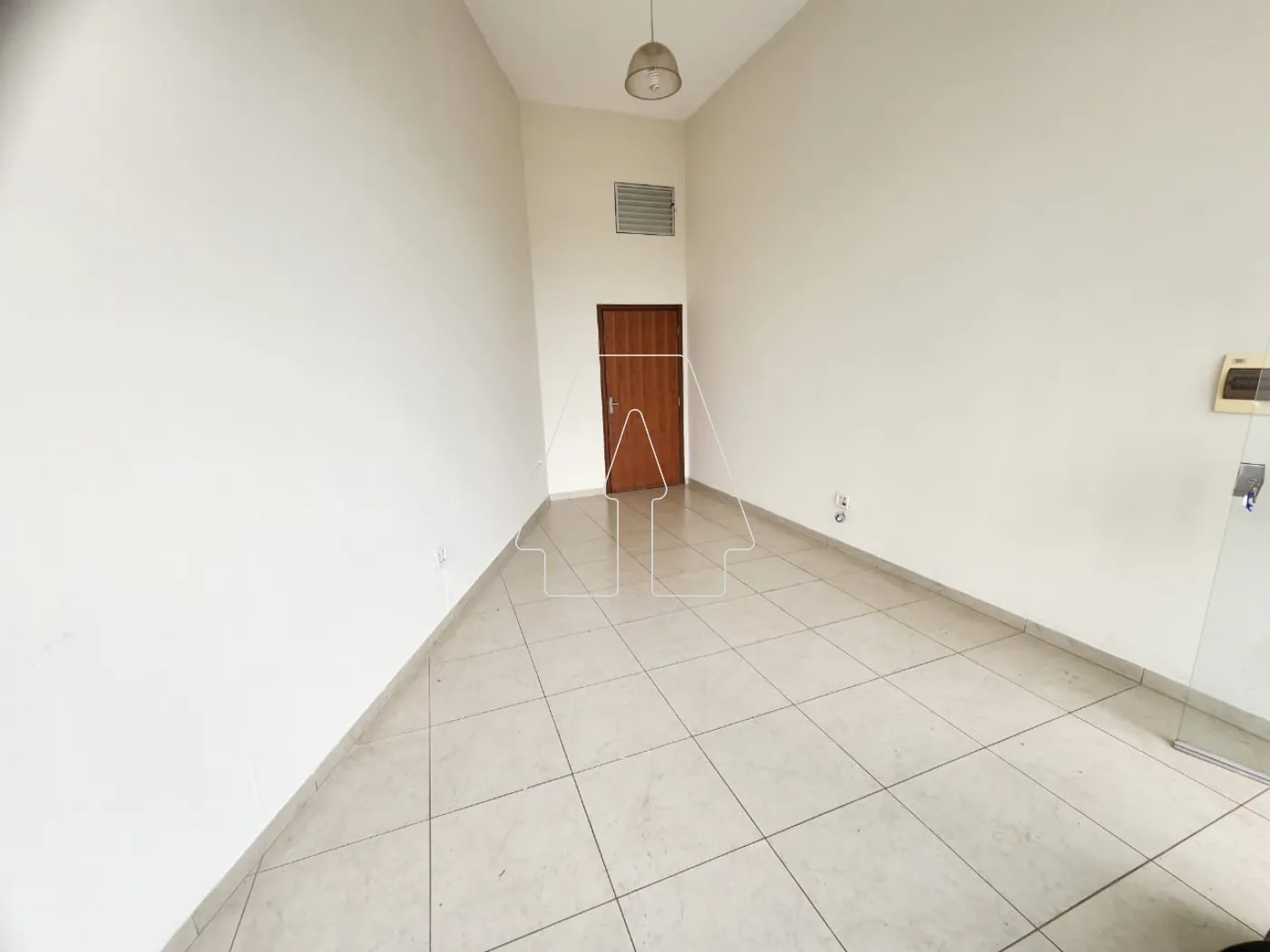 Alugar Comercial / Salão em Araçatuba R$ 1.100,00 - Foto 1