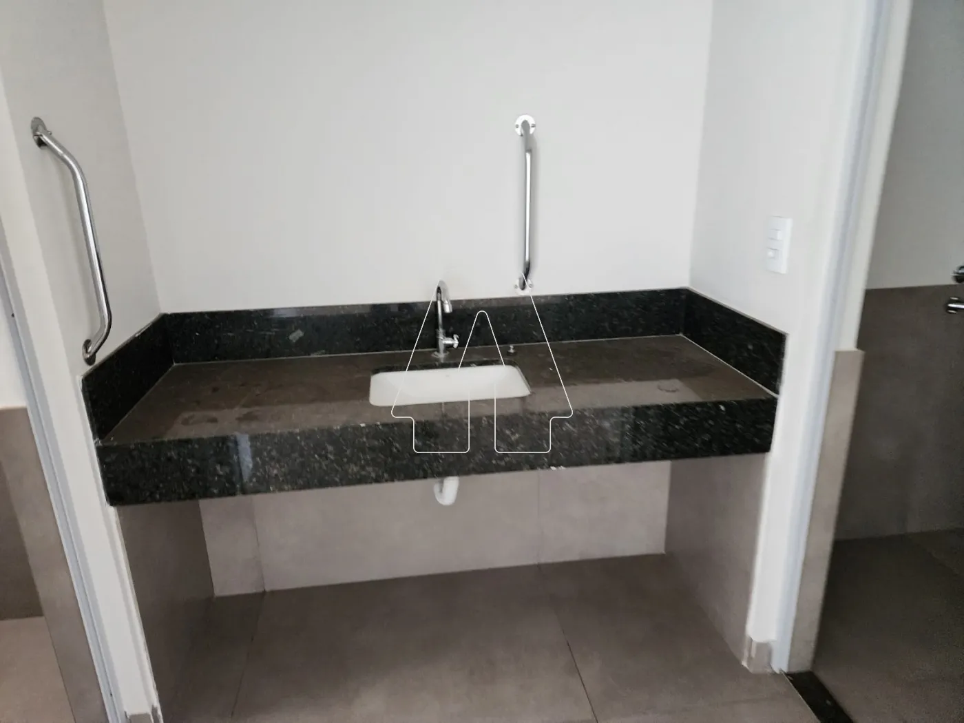 Alugar Comercial / Salão em Araçatuba R$ 9.000,00 - Foto 7