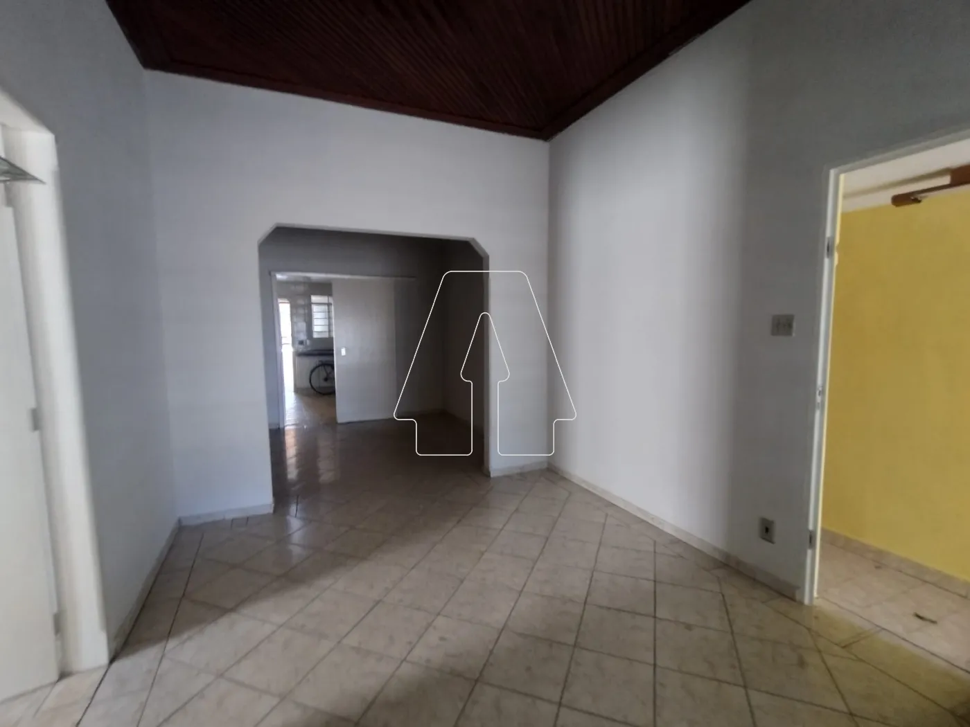 Alugar Casa / Residencial em Araçatuba R$ 1.700,00 - Foto 3