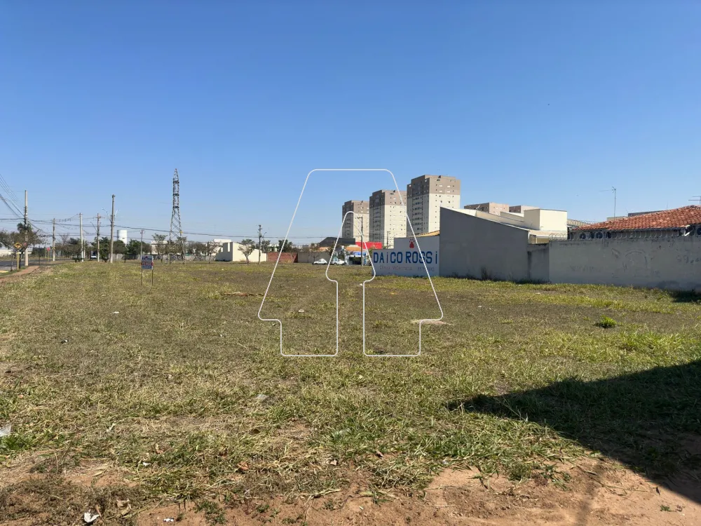 Comprar Terreno / Padrão em Araçatuba R$ 460.000,00 - Foto 1