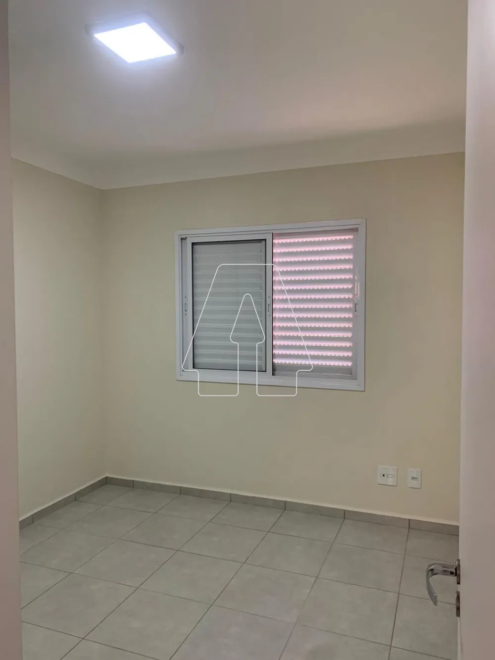 Comprar Apartamento / Padrão em Araçatuba R$ 410.000,00 - Foto 4