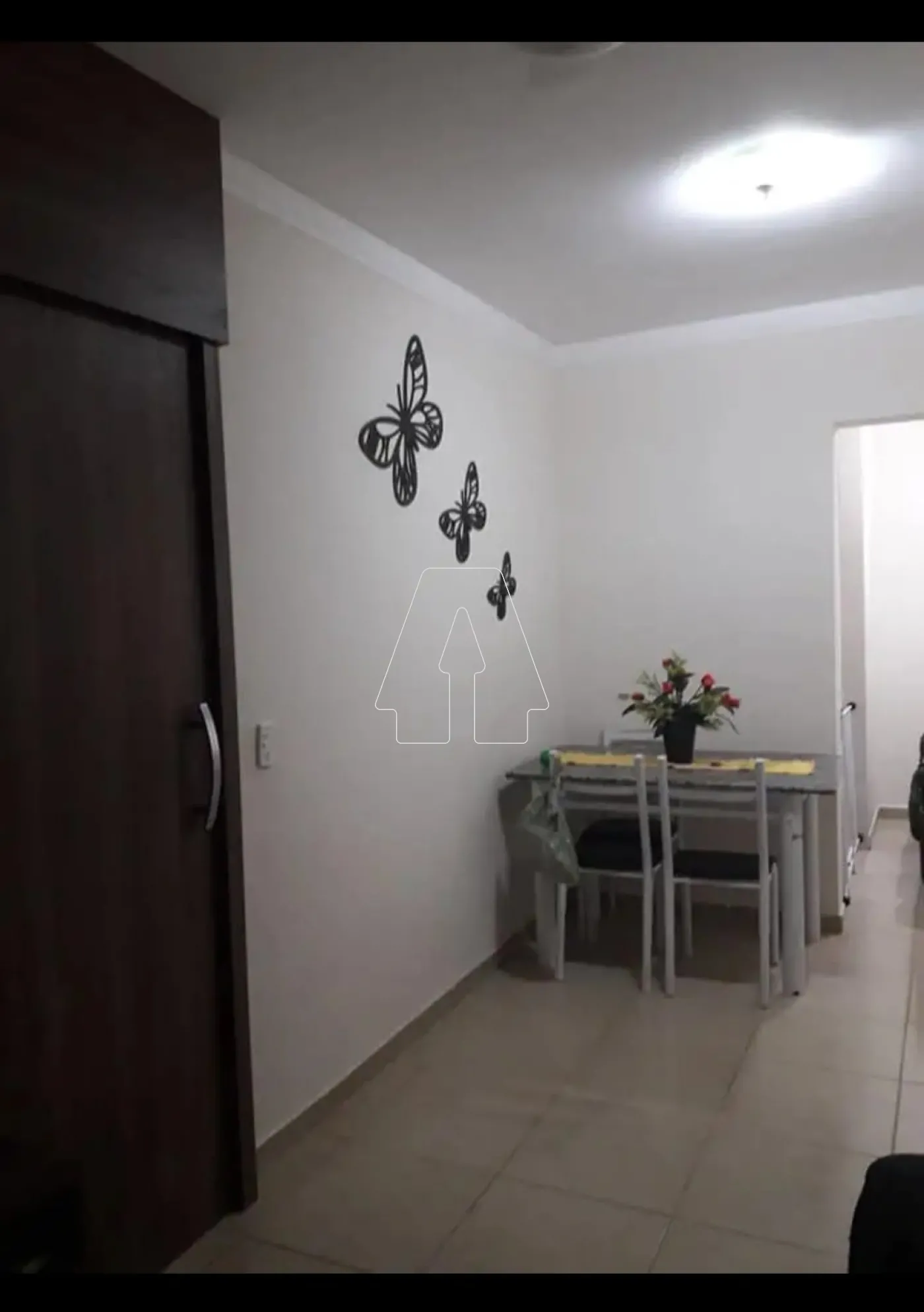 Comprar Apartamento / Padrão em Araçatuba R$ 130.000,00 - Foto 2