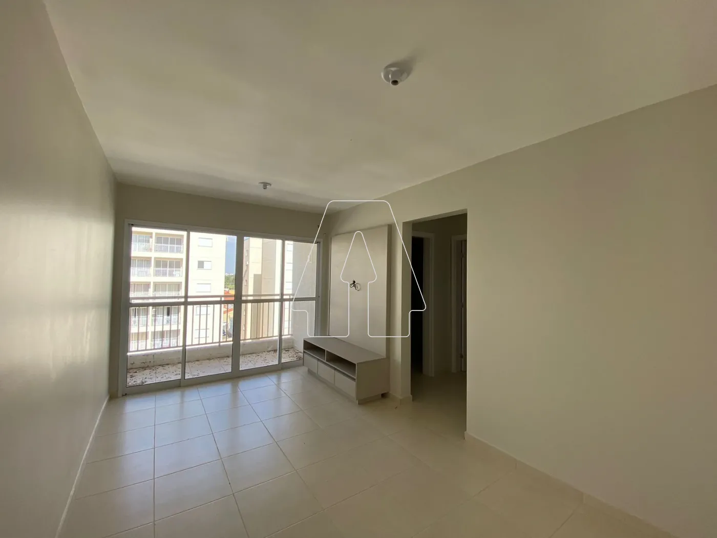 Alugar Apartamento / Padrão em Araçatuba R$ 1.550,00 - Foto 1