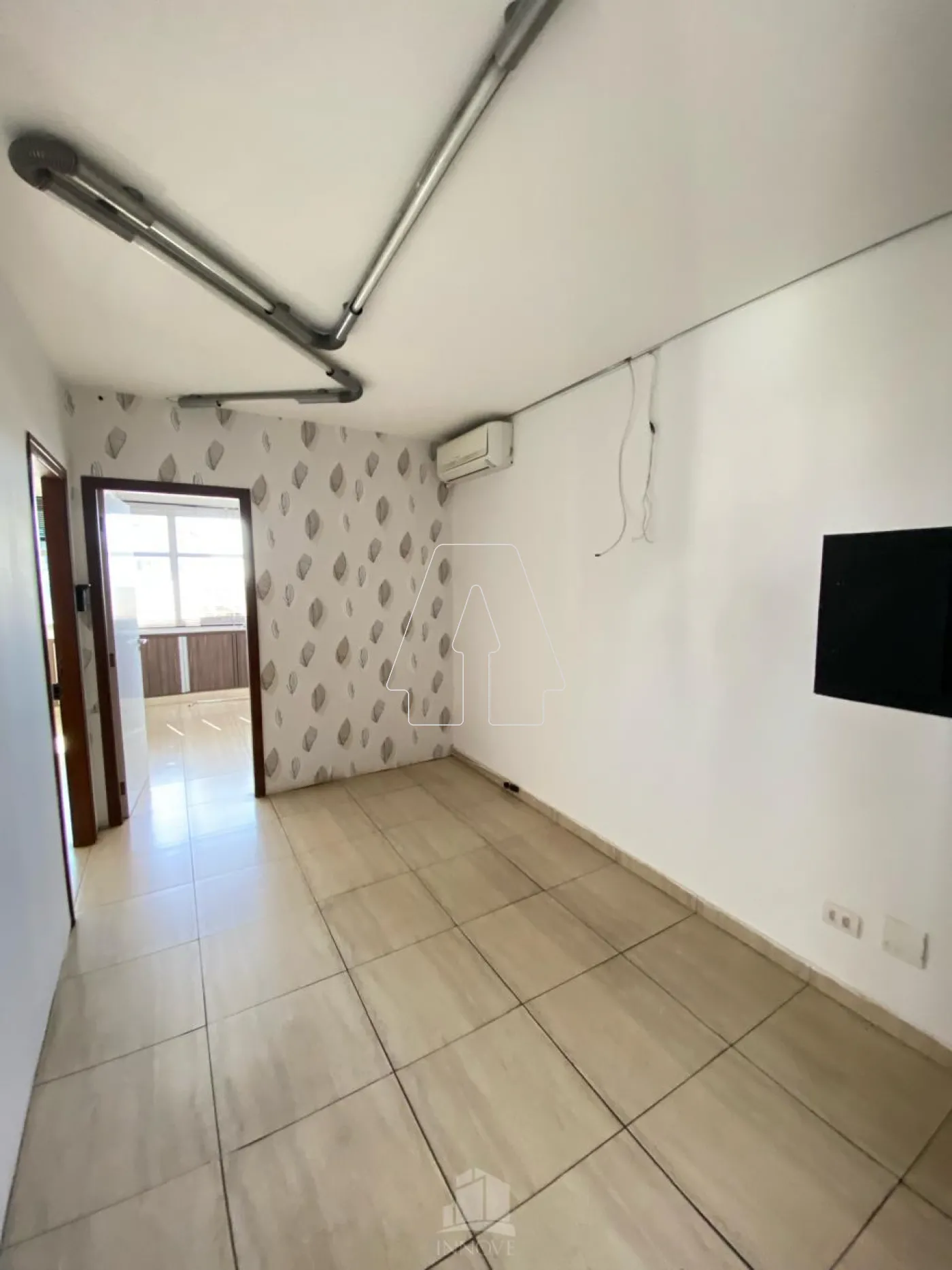 Alugar Comercial / Sala em Condomínio em Araçatuba R$ 1.200,00 - Foto 2