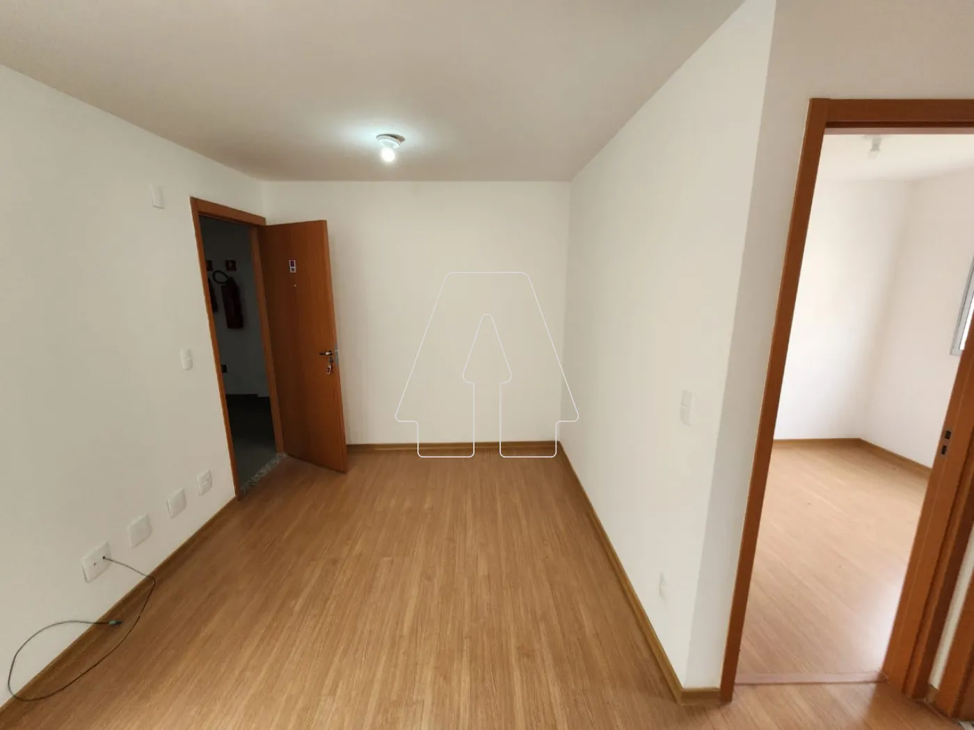 Alugar Apartamento / Padrão em Araçatuba R$ 1.000,00 - Foto 2